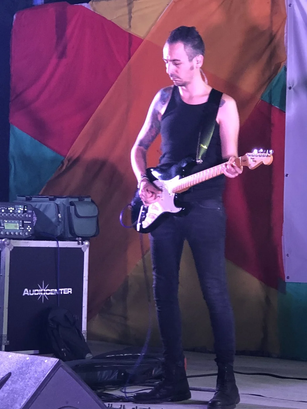 Live colorful strat